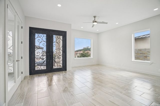 7310 Cresta Bulivar, San Antonio, TX 78256