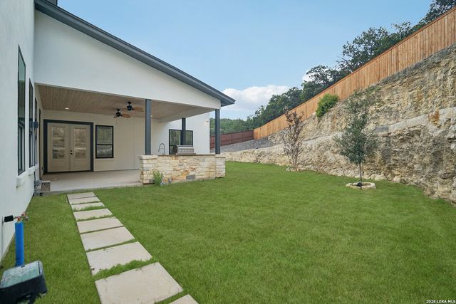 7310 Cresta Bulivar, San Antonio, TX 78256