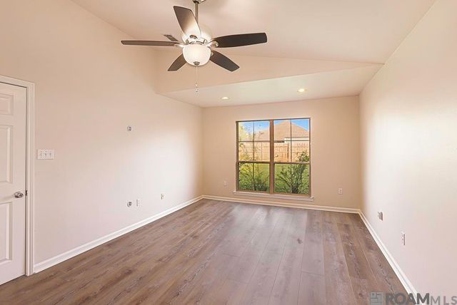 17419 Kaitlyn Dr, Baton Rouge, LA 70817