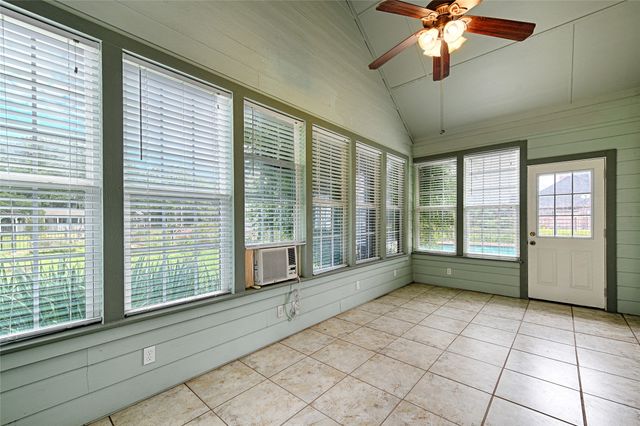 4082 Tracy Lane, Greenville, TX 75402