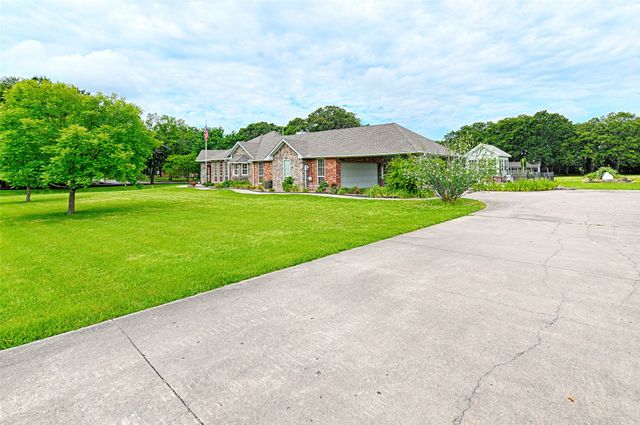 4082 Tracy Lane, Greenville, TX 75402