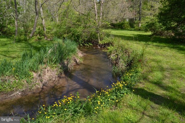 1045 ROUTE 100, Bechtelsville, PA 19505