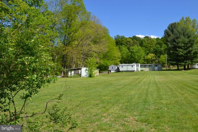 1045 ROUTE 100, Bechtelsville, PA 19505