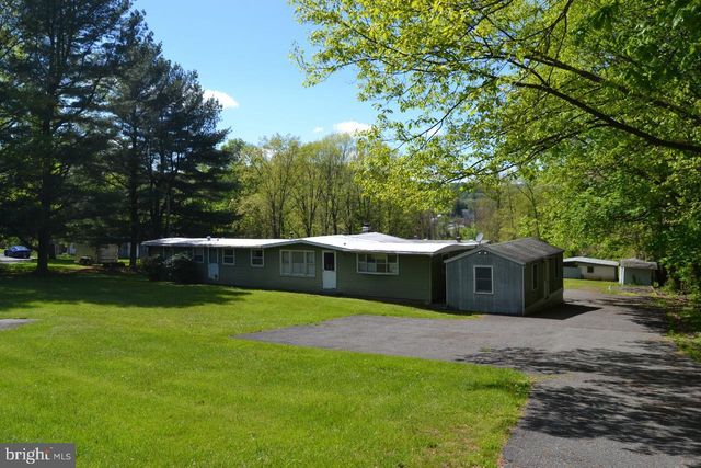 1045 ROUTE 100, Bechtelsville, PA 19505