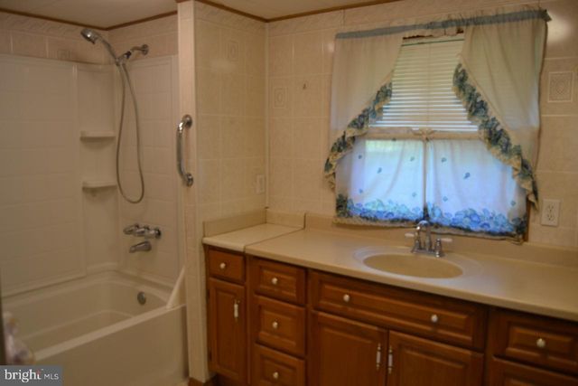 1045 ROUTE 100, Bechtelsville, PA 19505
