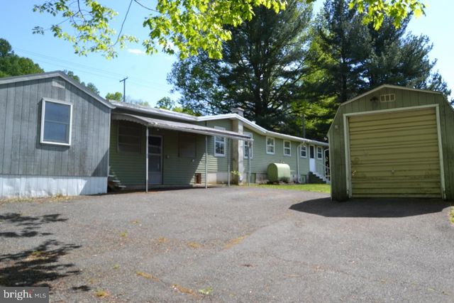 1045 ROUTE 100, Bechtelsville, PA 19505