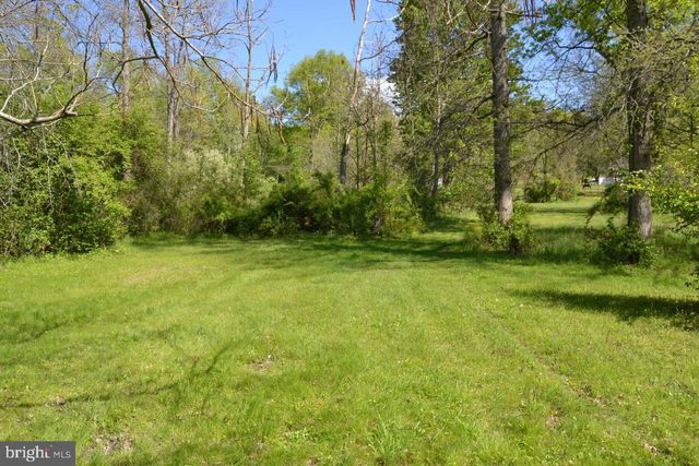 1045 ROUTE 100, Bechtelsville, PA 19505