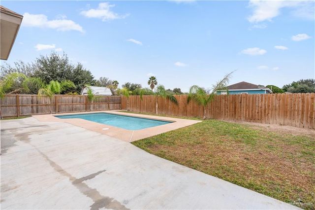415 W Campeche Avenue, Mission, TX 78573