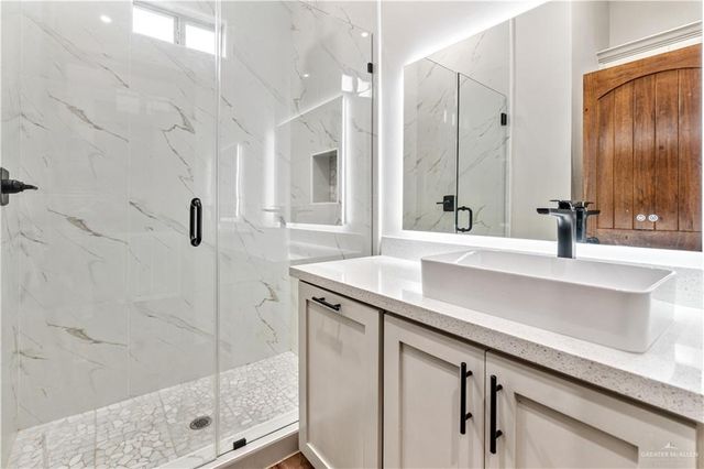 415 W Campeche Avenue, Mission, TX 78573