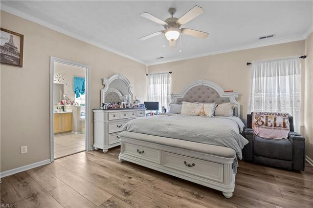 1881 Dolina DR, Virginia Beach, VA 23464