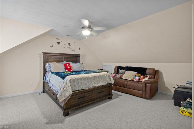 1881 Dolina DR, Virginia Beach, VA 23464