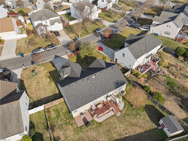 1881 Dolina DR, Virginia Beach, VA 23464