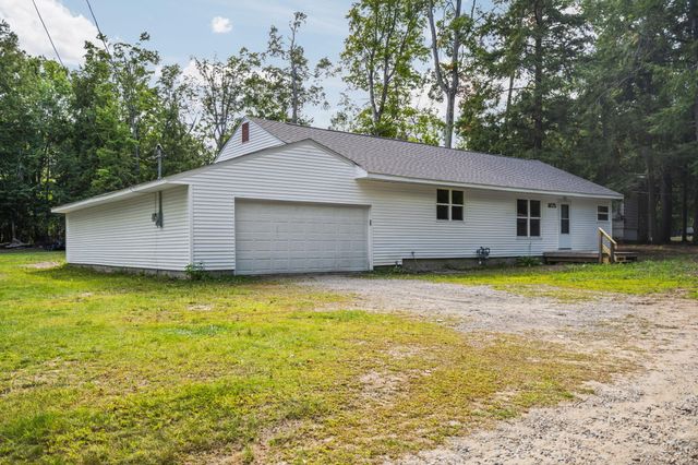 1875 Springdale, Gaylord, MI 49735