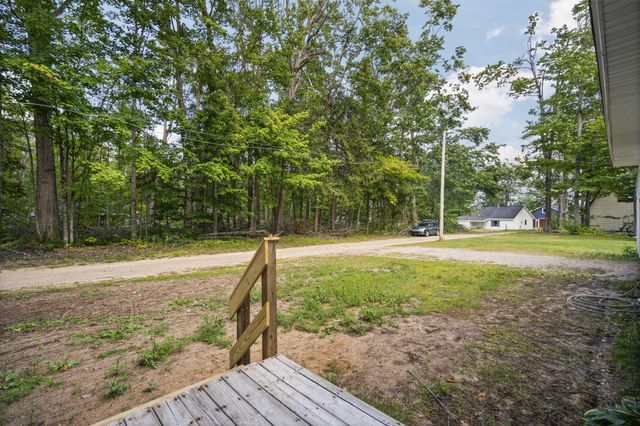 1875 Springdale, Gaylord, MI 49735