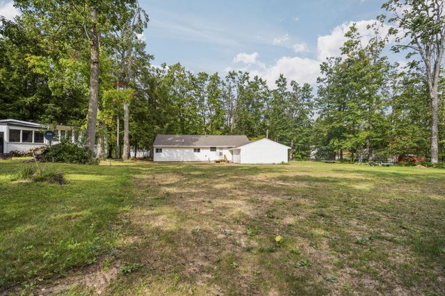 1875 Springdale, Gaylord, MI 49735