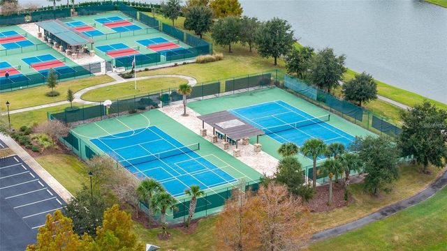 8683 BRIDGEPORT BAY CIRCLE, Mount Dora, FL 32757