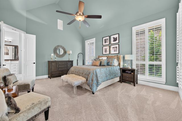 904 Royal Minister Boulevard, Lewisville, TX 75056