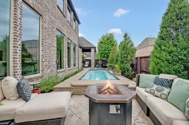904 Royal Minister Boulevard, Lewisville, TX 75056
