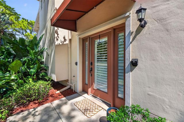 252 VALENCIA CIRCLE, St Petersburg, FL 33716