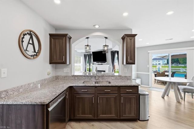 3517 Criollo DR, Virginia Beach, VA 23453