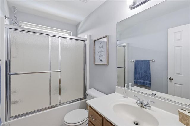 3517 Criollo DR, Virginia Beach, VA 23453