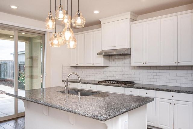 9269 Red Thistle Court, Sacramento, CA 95829