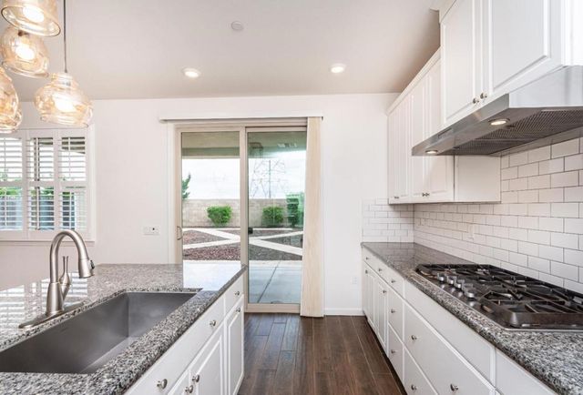 9269 Red Thistle Court, Sacramento, CA 95829