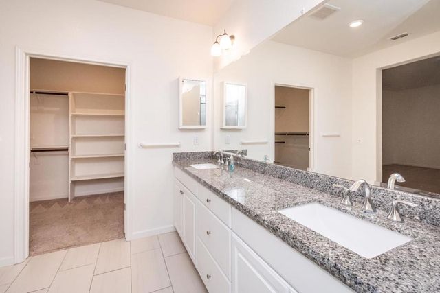 9269 Red Thistle Court, Sacramento, CA 95829