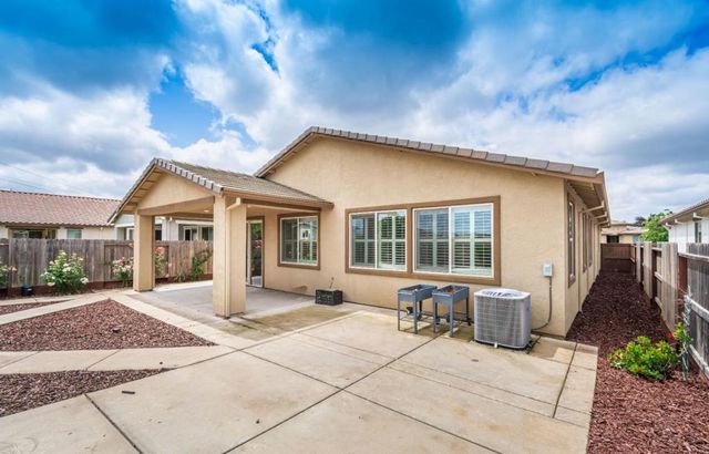 9269 Red Thistle Court, Sacramento, CA 95829
