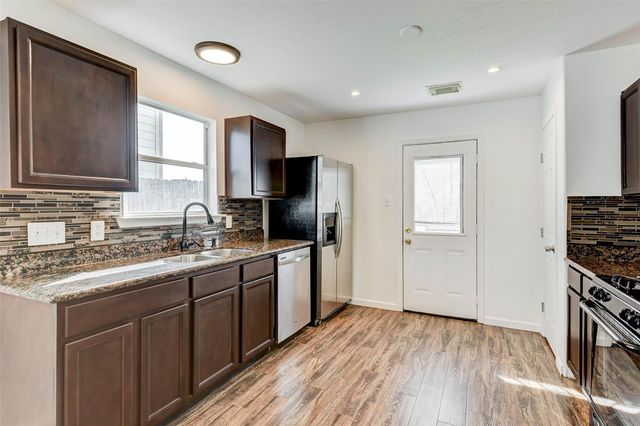 12534 Garden Gale Lane, Houston, TX 77044