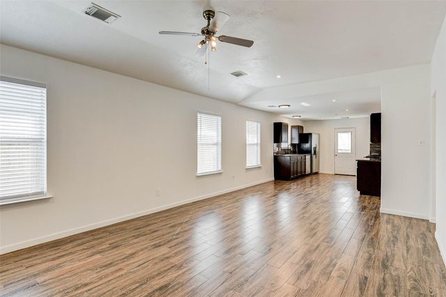 12534 Garden Gale Lane, Houston, TX 77044