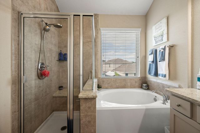 25330 Fallen Acorn Court, Porter, TX 77365