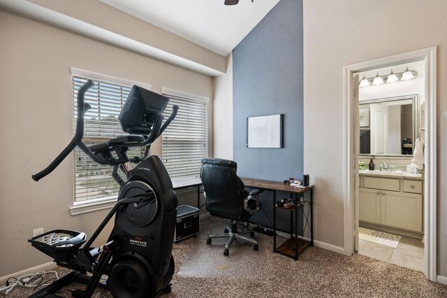 25330 Fallen Acorn Court, Porter, TX 77365