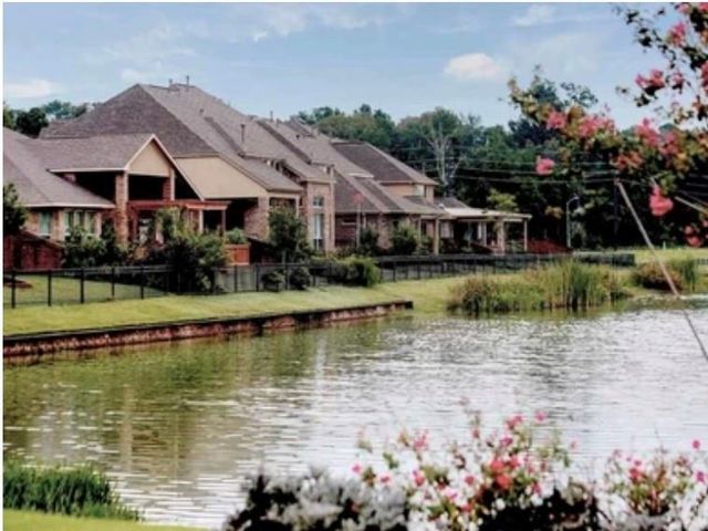 25330 Fallen Acorn Court, Porter, TX 77365