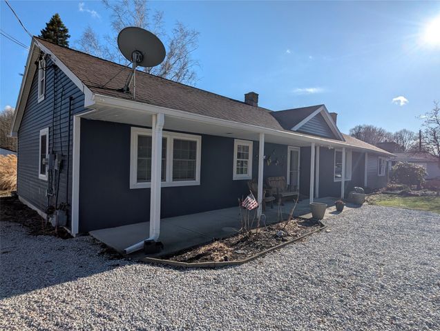 6759 E LAKE Road, Erie, PA 16511