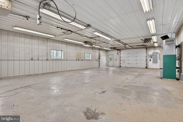 1269 POSSUM LN, Leesport, PA 19533