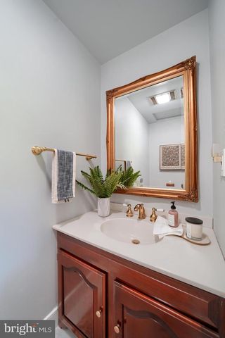 1269 POSSUM LN, Leesport, PA 19533