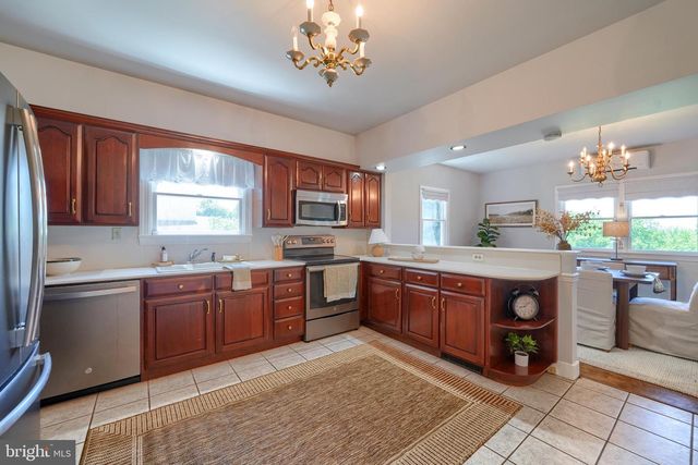 1269 POSSUM LN, Leesport, PA 19533