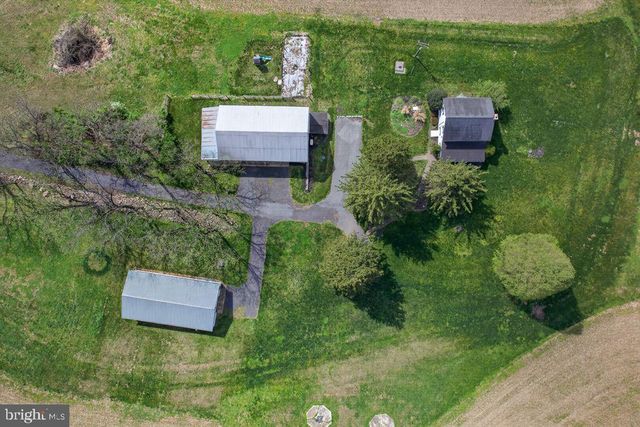 1269 POSSUM LN, Leesport, PA 19533