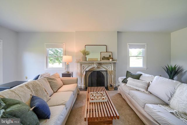 1269 POSSUM LN, Leesport, PA 19533