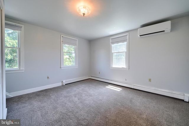 1269 POSSUM LN, Leesport, PA 19533