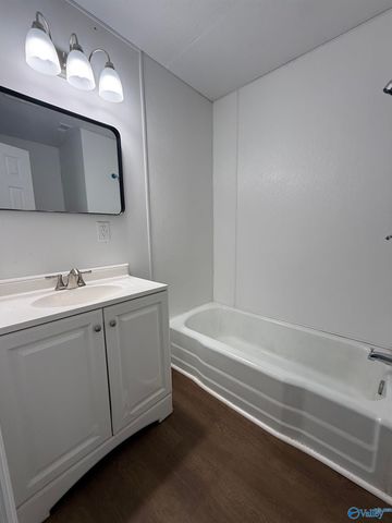 8198 Brindlee Mountain Parkway, Arab, AL 35016