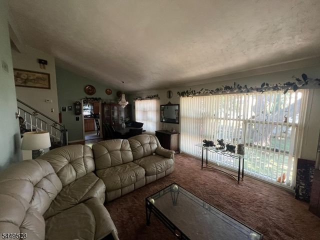 299 Coolidge Ave, Englewood City, NJ 07631