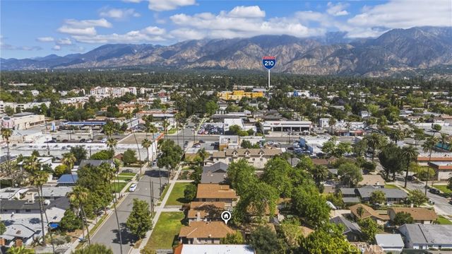 70 S Parkwood, Pasadena, CA 91107