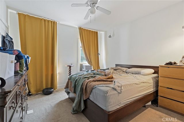 70 S Parkwood, Pasadena, CA 91107