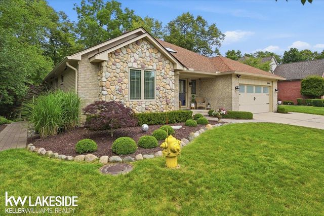 20647 PARKPLACE Lane, Clinton Twp, MI 48036