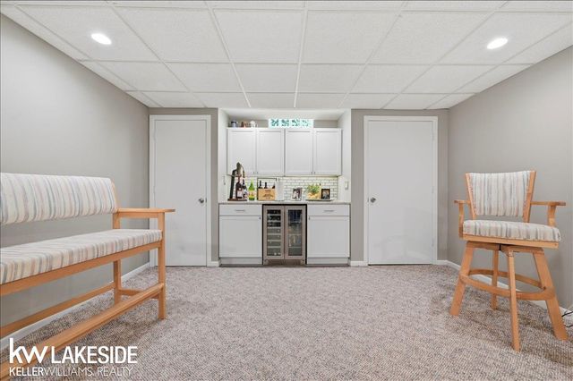 20647 PARKPLACE Lane, Clinton Twp, MI 48036