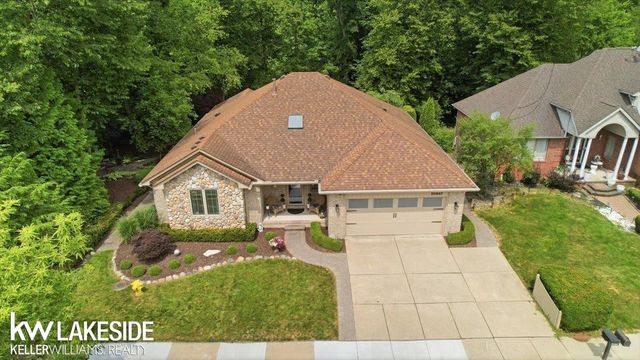 20647 PARKPLACE Lane, Clinton Twp, MI 48036