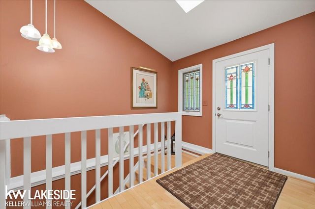 20647 PARKPLACE Lane, Clinton Twp, MI 48036