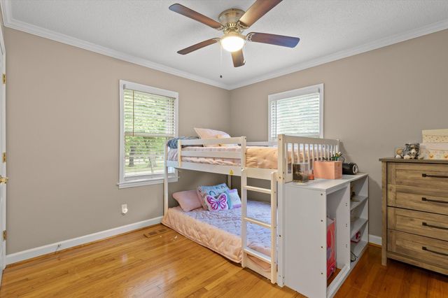 919 Charlotte Avenue, Chattanooga, TN 37421